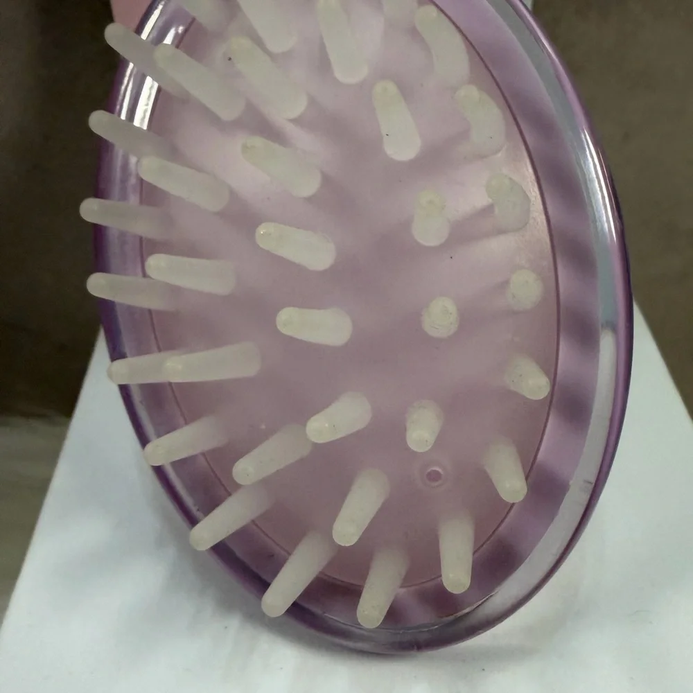 🩷5/$10🩷 Conair Scalp Care Shampoo Massage Brush in Light Purple